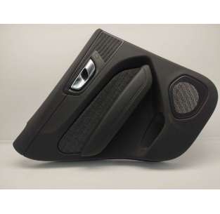 GUARNECIDO PUERTA TRASERA...