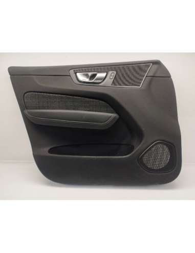 GUARNECIDO PUERTA DELANTERA IZQUIERDA...