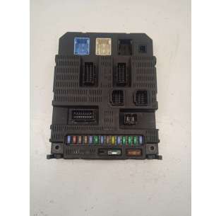 CAJA RELES / FUSIBLES...