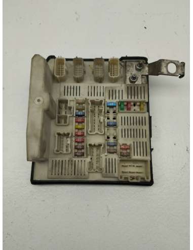 CAJA RELES / FUSIBLES - 820406 /...