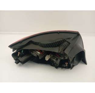 PILOTO TRASERO DERECHO -... 2