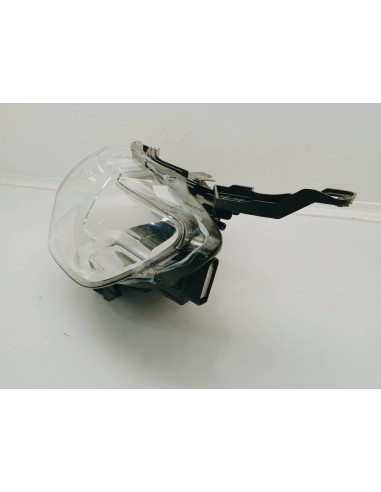 Recambio de faro izquierdo para peugeot 301 referencia OEM IAM   