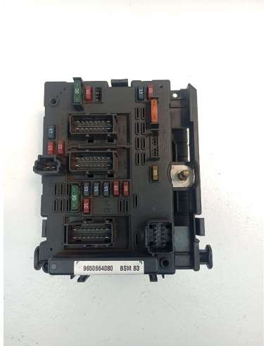 CAJA RELES / FUSIBLES PEUGEOT 307...