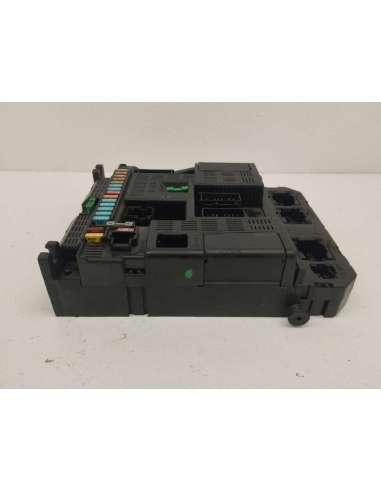 CAJA RELES / FUSIBLES - 821442 /...