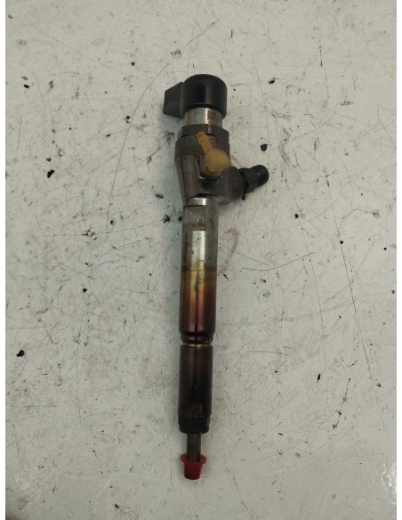Recambio de inyector para renault megane iii berlina 5 p dynamique referencia OEM IAM 8200380253  