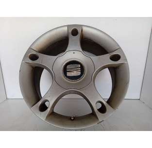 LLANTA - 821571 / 1M0601025M