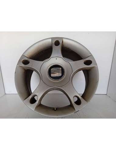 LLANTA - 821571 / 1M0601025M