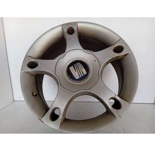 LLANTA - 821572 / 1M0601025M