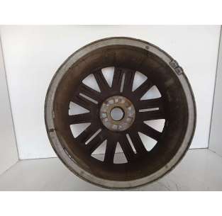 LLANTA - 821573 / 8200370422 2