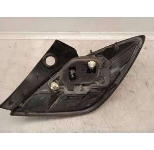 PILOTO TRASERO IZQUIERDO... 2