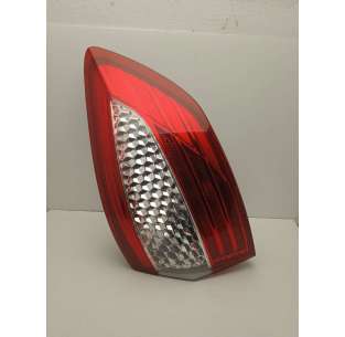 PILOTO TRASERO DERECHO FORD...