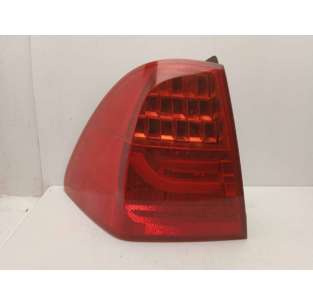 PILOTO TRASERO IZQUIERDO...