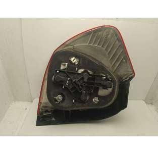 PILOTO TRASERO DERECHO -... 2