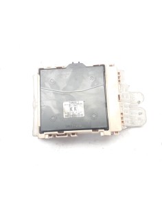 Recambio de modulo electronico para toyota auris 1.8 16v cat (híbrido) referencia OEM IAM 8273012X81 CAJA FUSIBLES  2