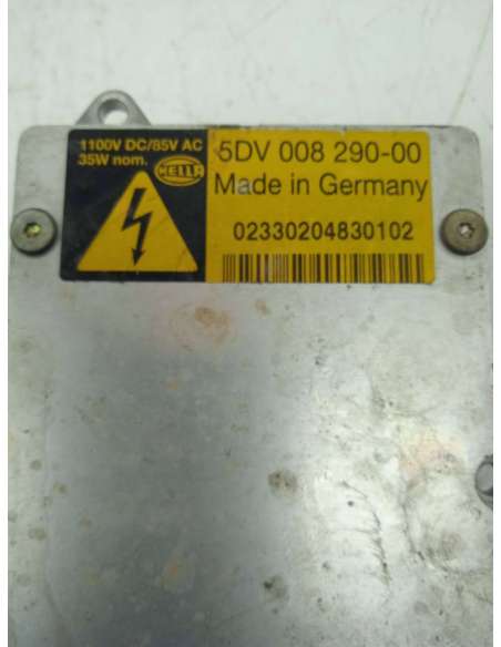 686813