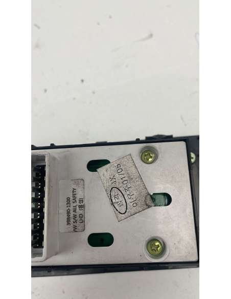 697461