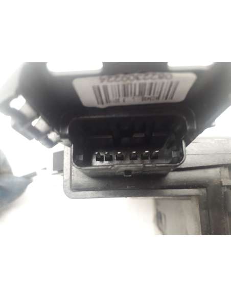 710098