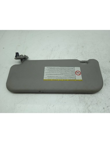 Recambio de parasol derecho para toyota yaris active referencia OEM IAM   