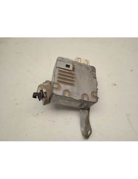 Recambio de modulo electronico para toyota yaris active referencia OEM IAM 896500D160  