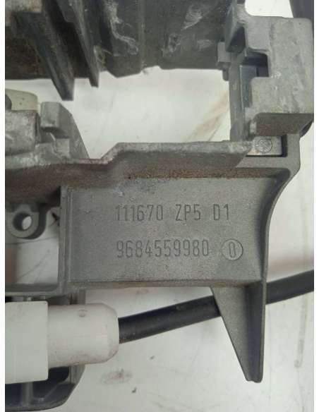 738151