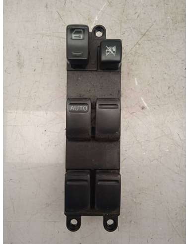 740700
