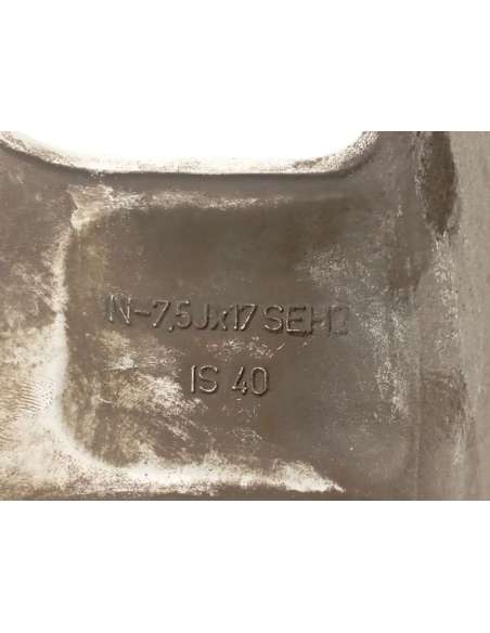 741820
