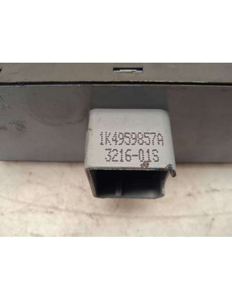 746299