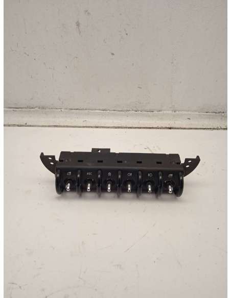 750813