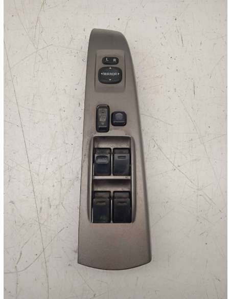 768944