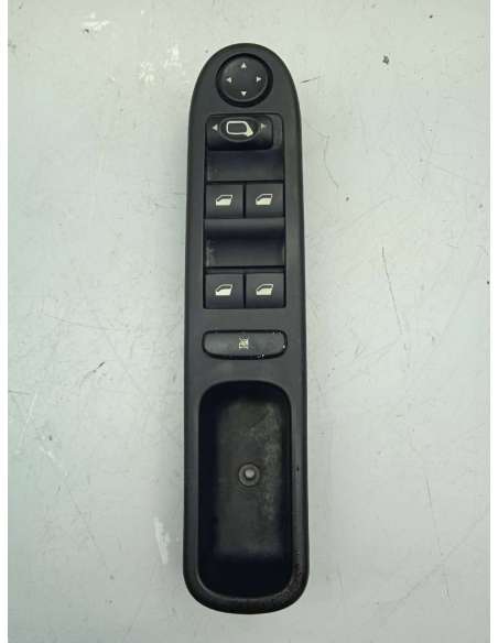 771685