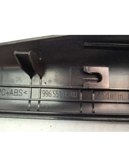 781704