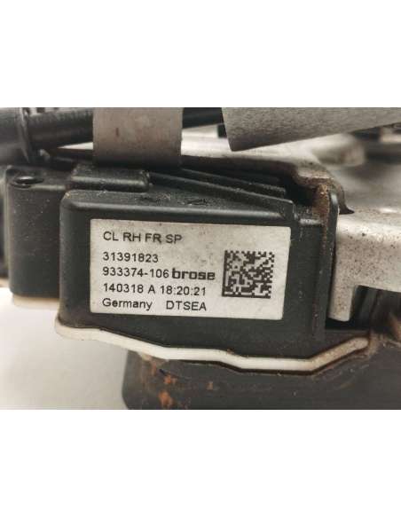 790863