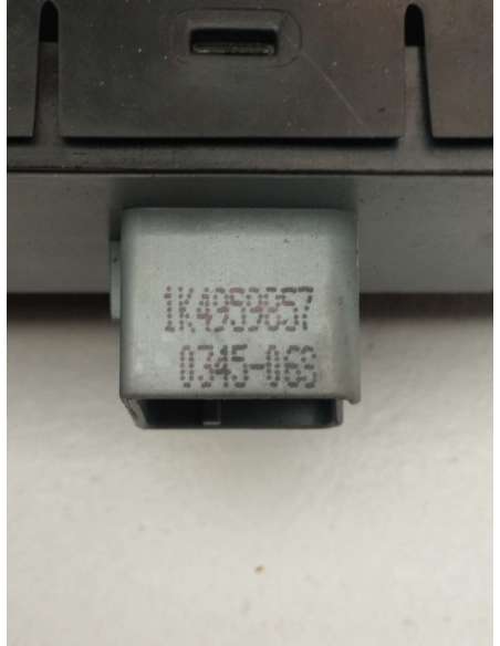 792319