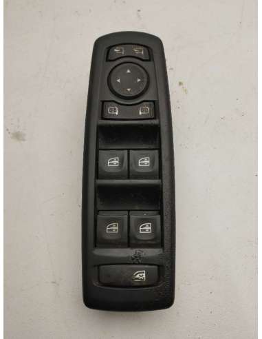 792906