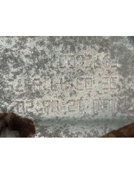 815999