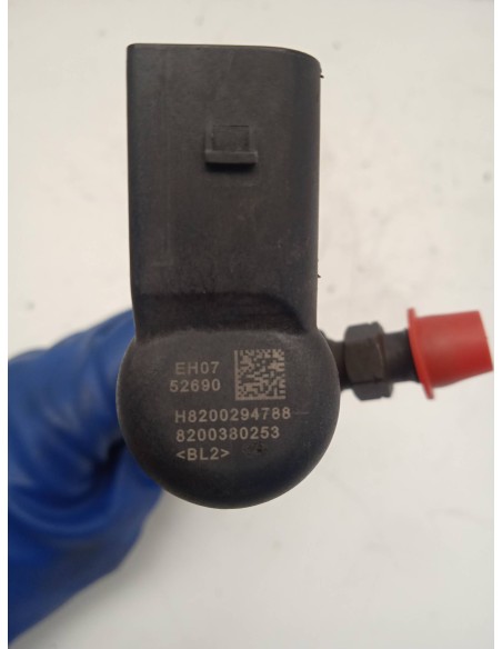 Recambio de inyector para renault scenic ii 1.5 dci diesel referencia OEM IAM 8200380253  