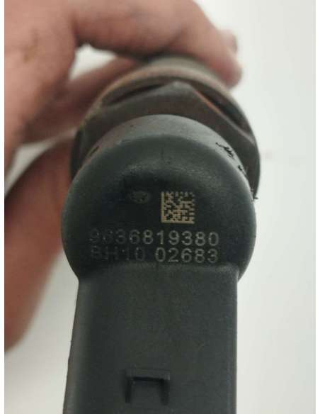 818018