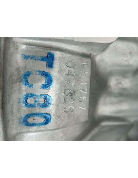 820040