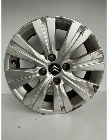 Recambio de llanta para citroën c3 picasso sx referencia OEM IAM 9681810880  