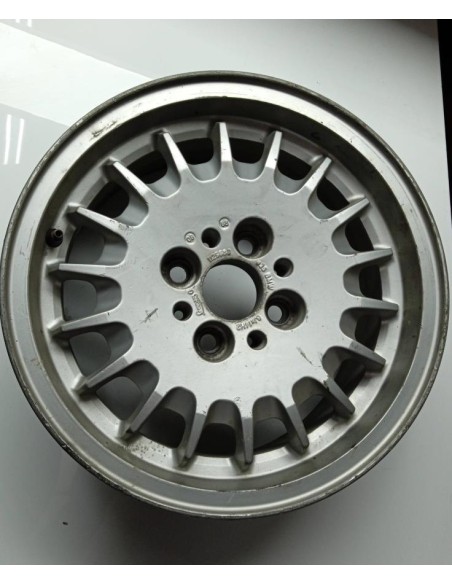 Recambio de llanta para bmw serie 3 berlina (e30) 1.8 referencia OEM IAM 1125688  