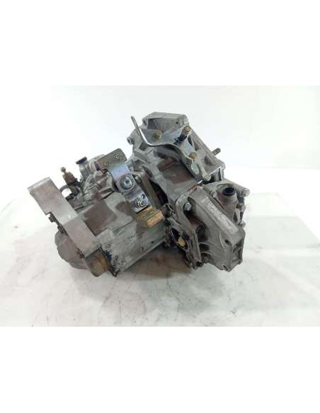821045