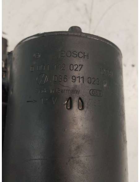 821077