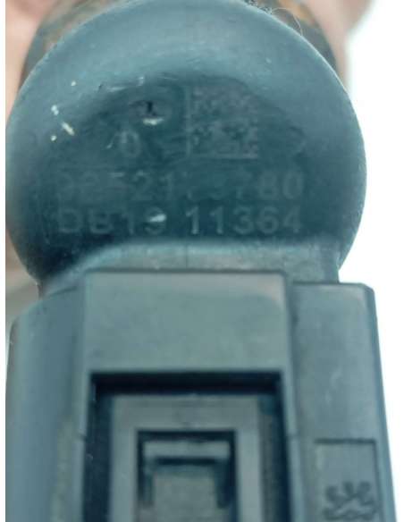 821220