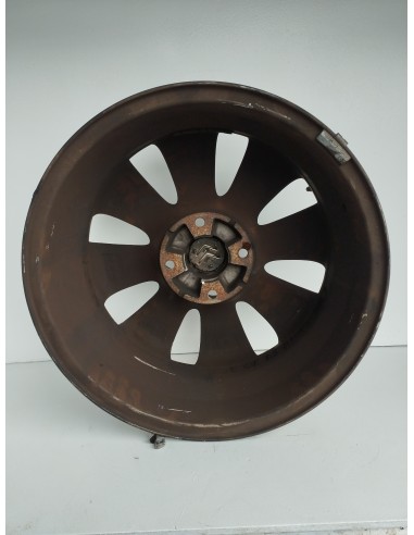 Recambio de llanta para citroën c3 picasso sx referencia OEM IAM 9681810880  