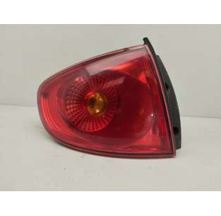 PILOTO TRASERO IZQUIERDO -...