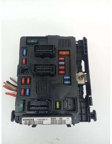 CAJA RELES / FUSIBLES - 822454 /...