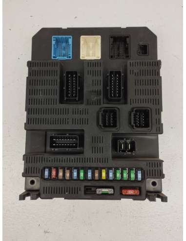 CAJA RELES / FUSIBLES - 822536 /...