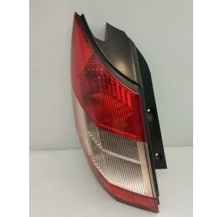 PILOTO TRASERO IZQUIERDO -...