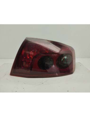 PILOTO TRASERO DERECHO - 822851 /...