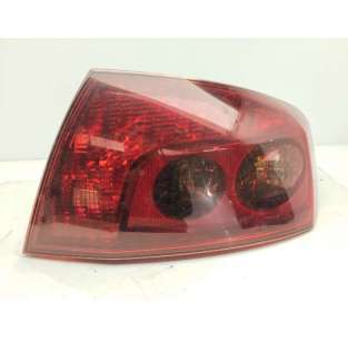 PILOTO TRASERO DERECHO -...